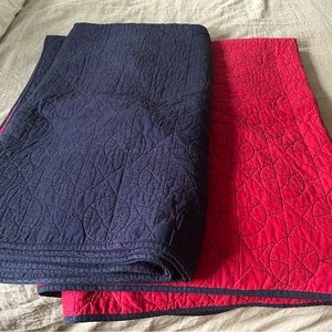 PotteryBarn twin reversible quilt